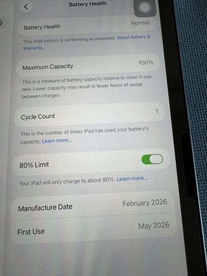 Ipad Air M4 11inch 128g wifi cellaular ฟิลมหน้า Spigen EZ Fit  ฟิลม์หลัง Focus deco shield warranty May 30 , 2027 Battery cycle count 1 รูปที่ 14