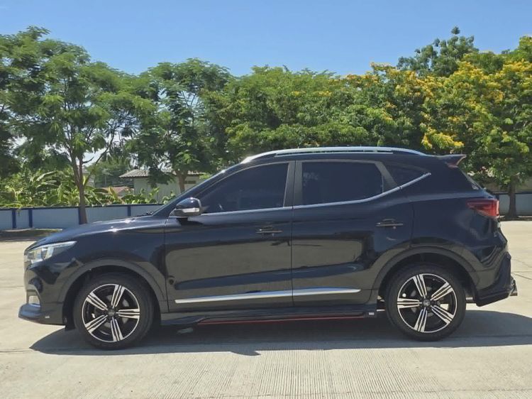MG ZS 2015 1.5X+ Sunroof Sedan เบนซิน ไม่ติดแก๊ส เกียร์อัตโนมัติ ดำ รูปที่ 3