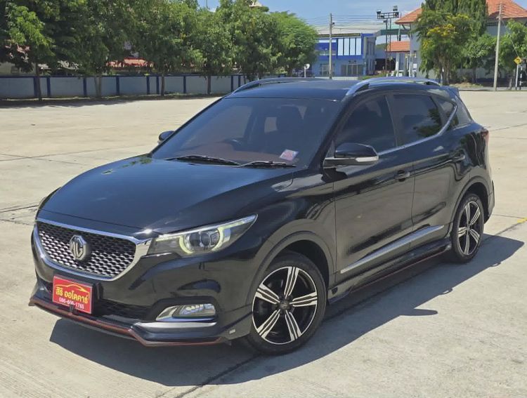 MG ZS 2015 1.5X+ Sunroof Sedan เบนซิน ไม่ติดแก๊ส เกียร์อัตโนมัติ ดำ รูปที่ 2