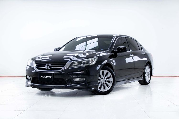 Honda Accord 2014 2.0 EL NAVI Sedan เบนซิน ไม่ติดแก๊ส เกียร์อัตโนมัติ ดำ