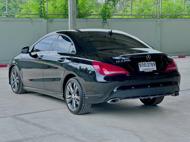 Mercedes-Benz CLA-Class 2016 CLA200 Sedan เบนซิน ไม่ติดแก๊ส เกียร์อัตโนมัติ ดำ รูปที่ 3