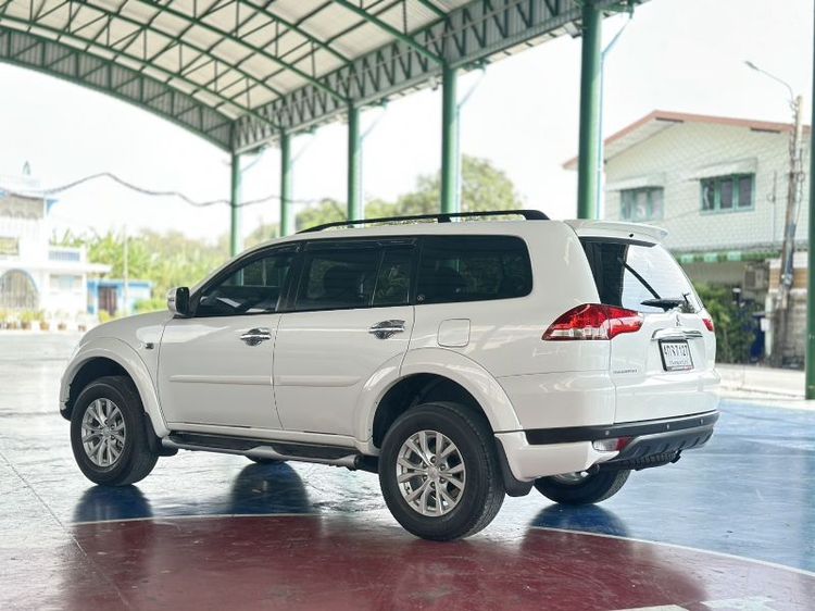Mitsubishi Pajero Sport 2015 2.5 GT Utility-car ดีเซล ไม่ติดแก๊ส เกียร์อัตโนมัติ ขาว รูปที่ 4