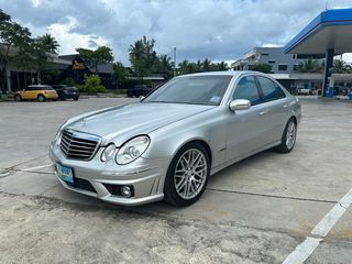 BENZ E240 W211 2.6 AVANTGARDE AT สวยกริ๊บสุด พร้อมขับทันที