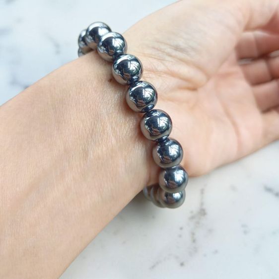 สร้อยข้อมือเฮมาไทต์ (Hematite)