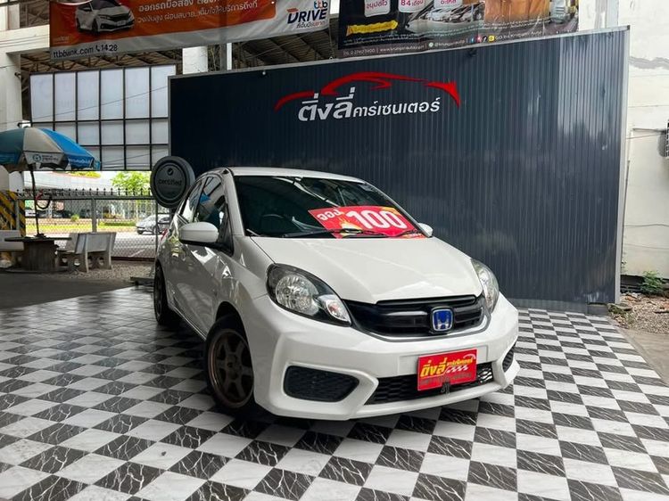Honda Brio 2018 1.2 V Sedan เบนซิน ไม่ติดแก๊ส เกียร์อัตโนมัติ ขาว รูปที่ 2