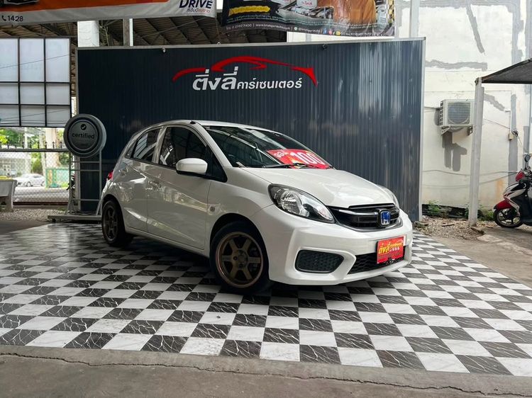 Honda Brio 2018 1.2 V Sedan เบนซิน ไม่ติดแก๊ส เกียร์อัตโนมัติ ขาว รูปที่ 3