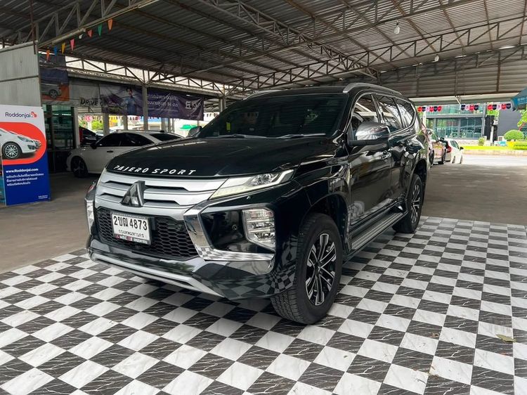 Mitsubishi Pajero Sport 2020 2.4 GT Premium 2WD Utility-car ดีเซล ไม่ติดแก๊ส เกียร์อัตโนมัติ ดำ รูปที่ 3