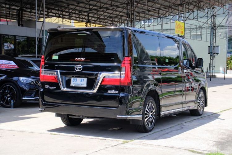 Toyota Majesty 2020 2.8 Grande Van ดีเซล เกียร์อัตโนมัติ ดำ รูปที่ 4
