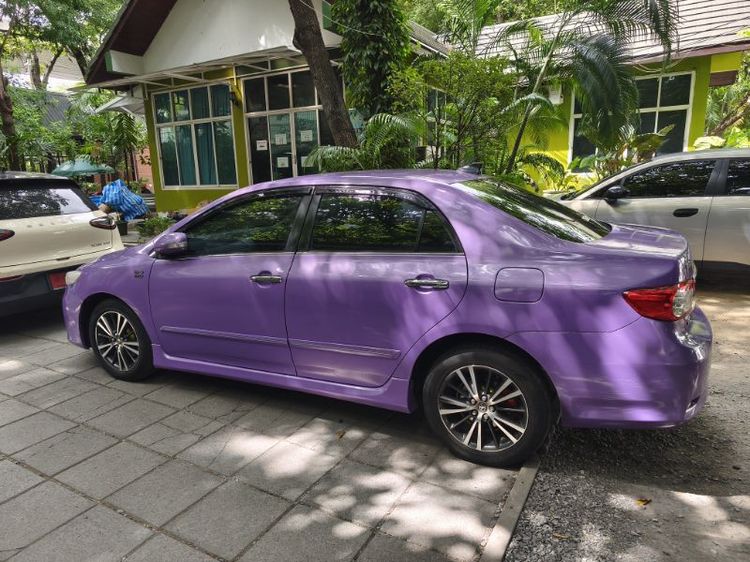 รถ Toyota Altis 1.6 G สี ม่วง