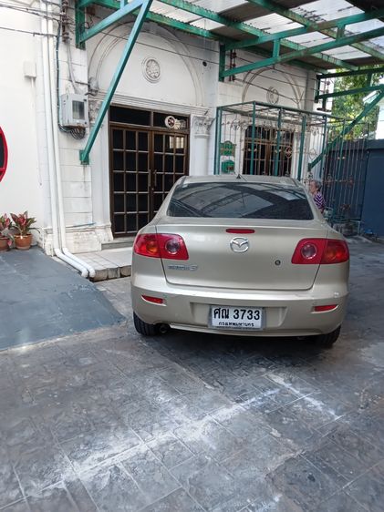 Mazda Mazda3 2004 1.6 V Sedan เบนซิน เกียร์ธรรมดา บรอนซ์ทอง รูปที่ 3