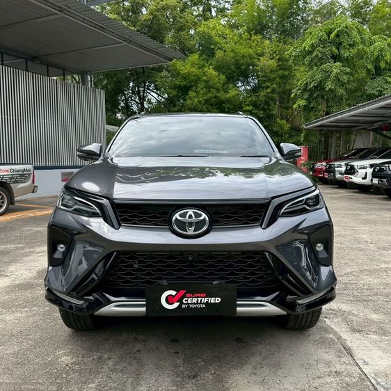 Toyota Fortuner 2025 2.4 Leader G Utility-car ดีเซล ไม่ติดแก๊ส เกียร์อัตโนมัติ เทา รูปที่ 2