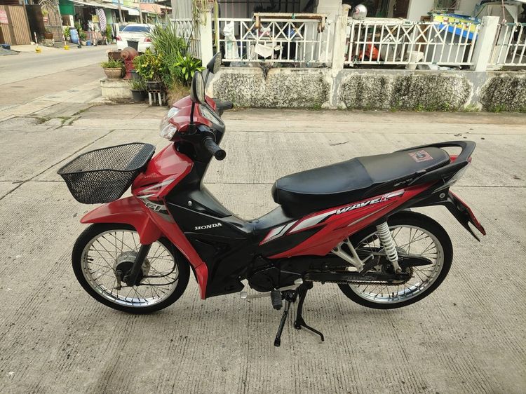 🛵ยังไงก็ขาย WAVE110i ปี 55 เครื่องดี สีสวย สตาร์ทเท้า รถบ้านเดิมๆ เล่มชุดโอนครบ+เปลี่ยนถ่ายน้ำมันเครื่องฟรี ส่งฟรี30 ก.ม รูปที่ 2