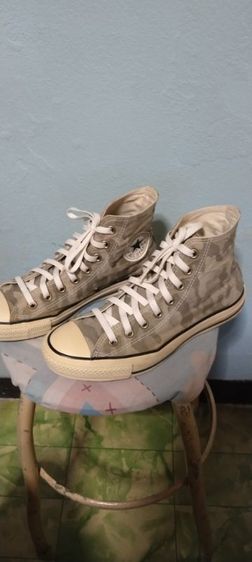 รองเท้าผ้าใบยี่ห้อCONVERSE รูปที่ 2