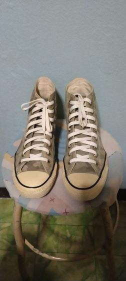 รองเท้าผ้าใบยี่ห้อCONVERSE