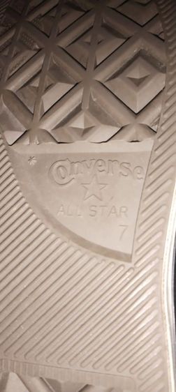 รองเท้าผ้าใบยี่ห้อCONVERSE รูปที่ 6