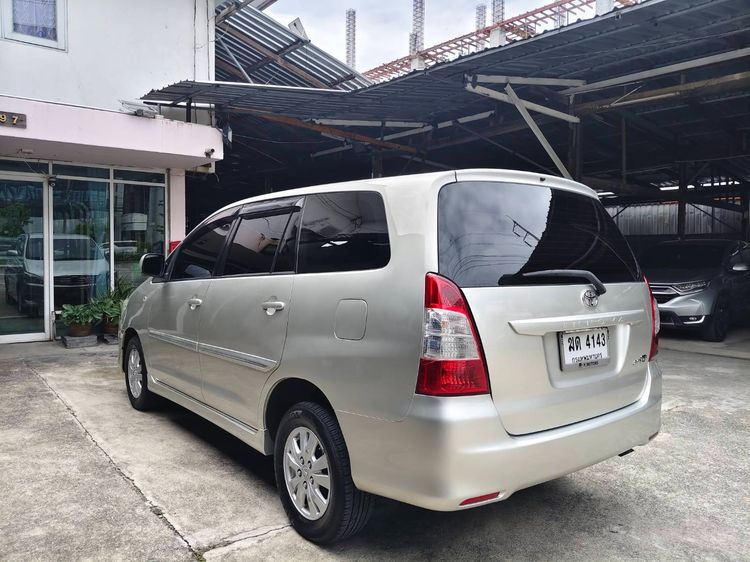 Toyota Innova 2012 2.0 G Utility-car เบนซิน ไม่ติดแก๊ส เกียร์อัตโนมัติ บรอนซ์เงิน รูปที่ 4