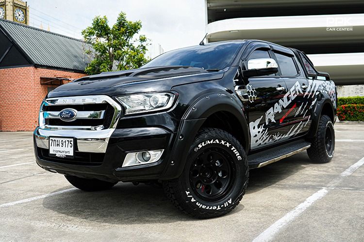 รถ Ford Ranger 2.2 Hi-Rider XLT สี ดำ
