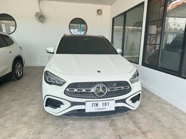 Mercedes-Benz CLA-Class 2024 CLA200 Sedan เบนซิน ไม่ติดแก๊ส เกียร์อัตโนมัติ ขาว