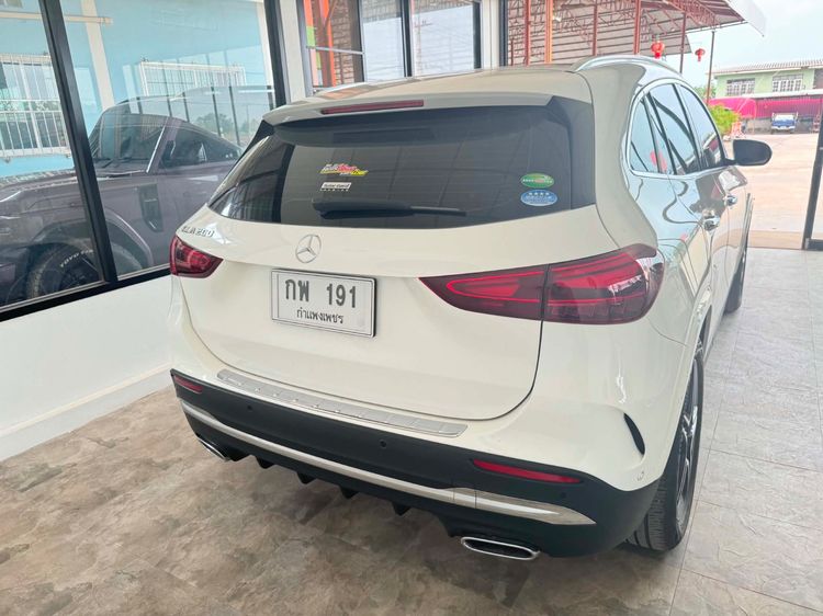 Mercedes-Benz CLA-Class 2024 CLA200 Sedan เบนซิน ไม่ติดแก๊ส เกียร์อัตโนมัติ ขาว รูปที่ 4