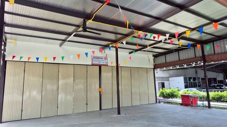 ปรับลดราคา เซ้งร้านอาหารโครงสร้างใหม่ 120 ตร.ม เดินระบบไฟครบ ติดถนนใหญ่ ใกล้ ม.ปทุมธานี และ รพ.กรุงสยามเซนต์คาร์ลอส ราคาต่อรองได้ รูปที่ 4