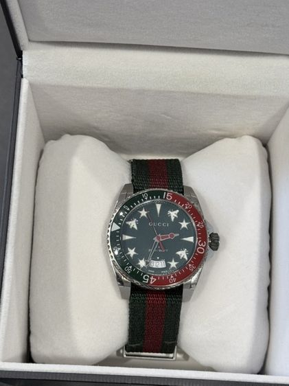 ส่งต่อนาฬิกาGucci Dive King Size (รหัส 136.3) ของแท้ 100% ครับแบรนด์/รุ่น: Gucci Dive Quartz (Case Size 40-41 mm) รูปที่ 3
