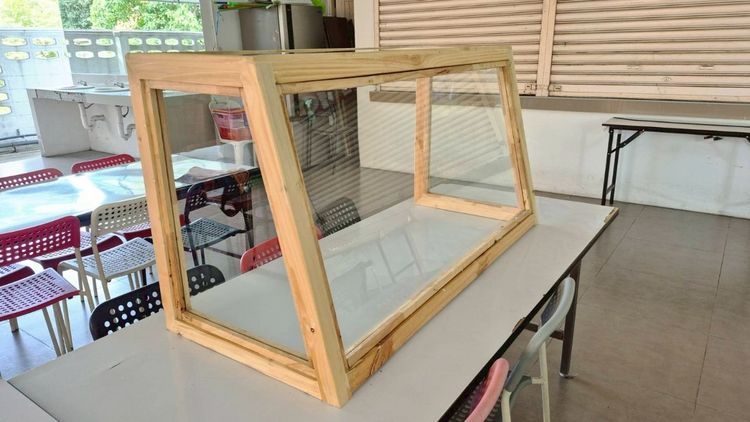 ตู้ขาหมู ตู้กระจกไม้หนา ขนาด 120x50x60 ซม. สภาพนางฟ้าเหมือนมือหนึ่ง ใช้งานน้อย รูปที่ 3