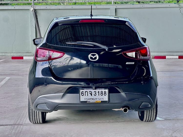Mazda Mazda 2 2016 1.3 High Connect Sedan เบนซิน ไม่ติดแก๊ส เกียร์อัตโนมัติ ดำ รูปที่ 4