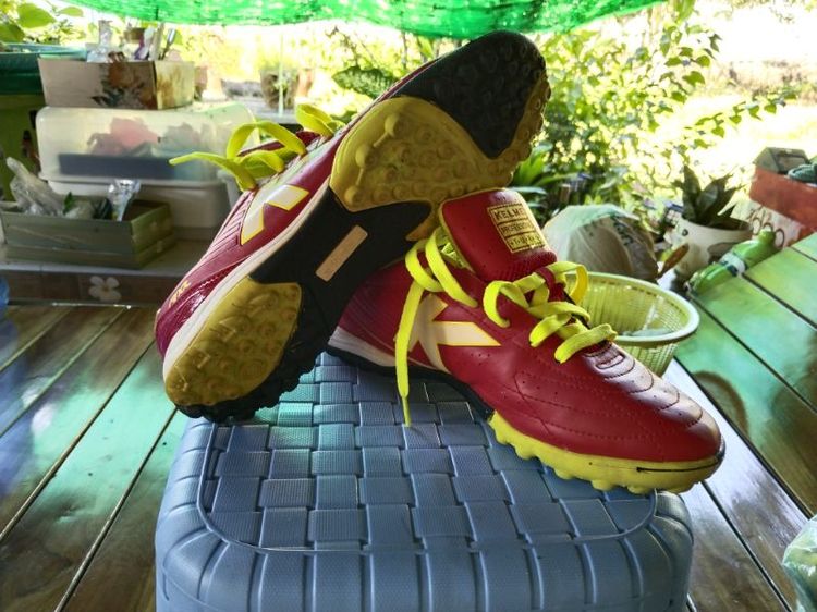 รองเท้าฟุตบอล Kelme K - Final Turf