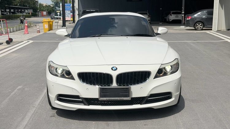 รถ BMW Z4 2.5 sDrive23i Sport สี ขาว
