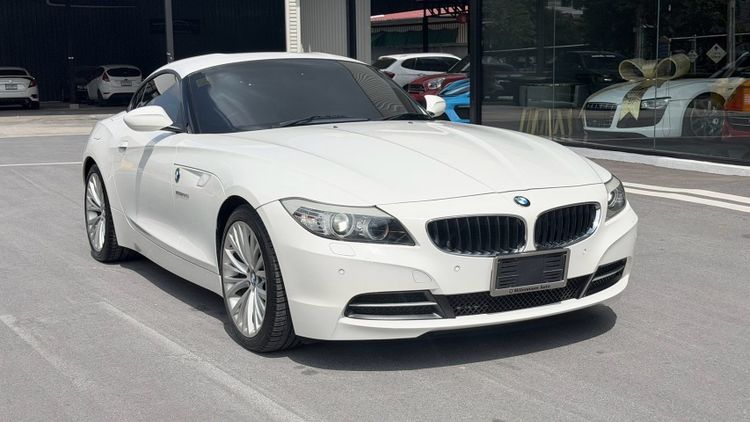 BMW Z4 2010 2.5 sDrive23i Sport Sedan เบนซิน ไม่ติดแก๊ส เกียร์อัตโนมัติ ขาว รูปที่ 3