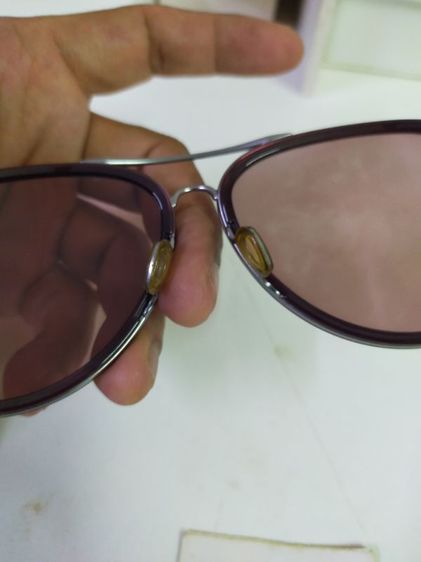 แว่นตา Oakley kick back OO 4102-5 ขนาด 58 14 137  เลนส์กันแดด เลนส๋ สายตาสั้น150 หรือเอาไปตัดใส่เลนส์ใหม่ได้ครับ สภาพดีทรงสวย รูปที่ 11
