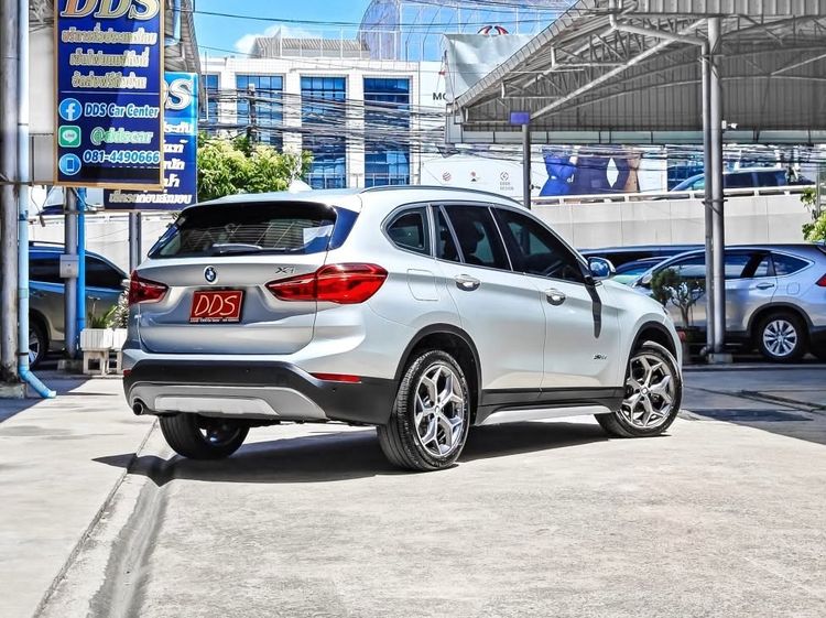 BMW X1 2018 2.0 sDrive18d xLine Utility-car ดีเซล เกียร์อัตโนมัติ เทา รูปที่ 3