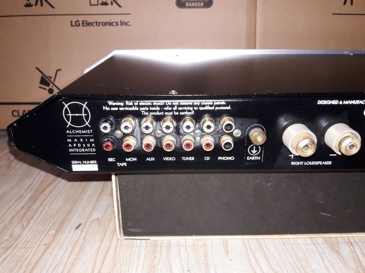 INTEGRATED AMP และ PRE AMP ครับ รูปที่ 5