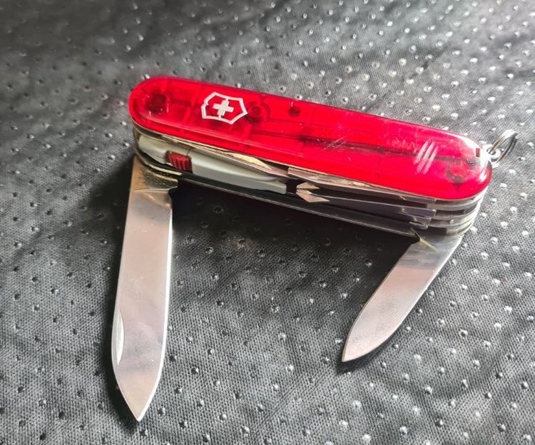 Victorinox huntsman lite รูปที่ 3
