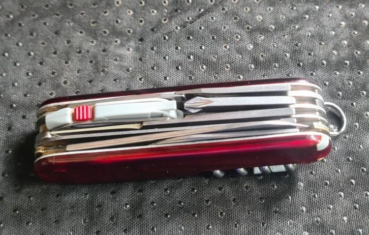 Victorinox huntsman lite รูปที่ 4