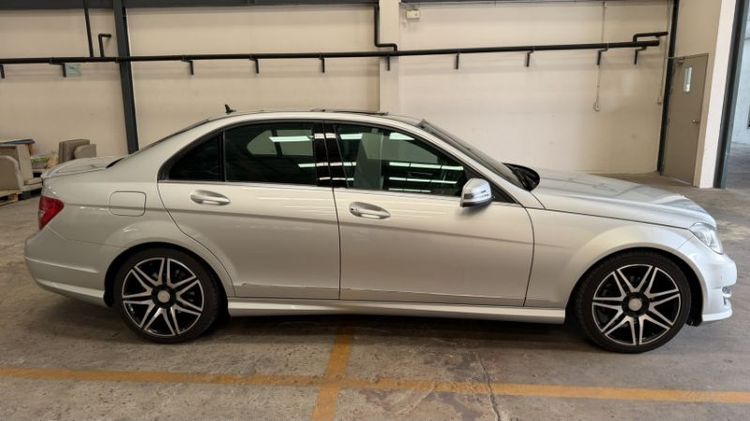 รถ Mercedes-Benz C-Class C250 CDI สี เทา
