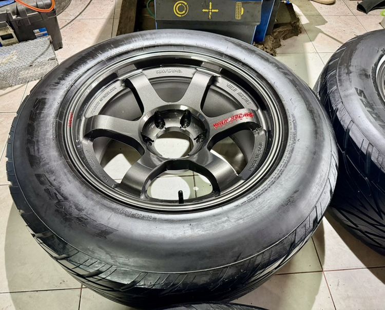 TE37SUV 18x9 ET0 6x139 เทากับหยอดแดง พร้อมยาง 265 60 18 รูปที่ 6