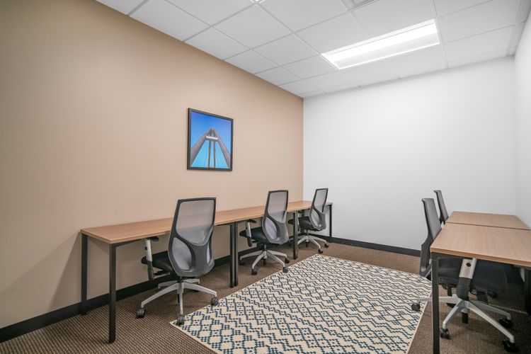 พื้นที่โคเวิร์กกิ้งใน Regus Pearl Building