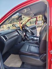 FORD RANGER XLT 2.2 เกียร์อัตโนมัติ 4 ประตู