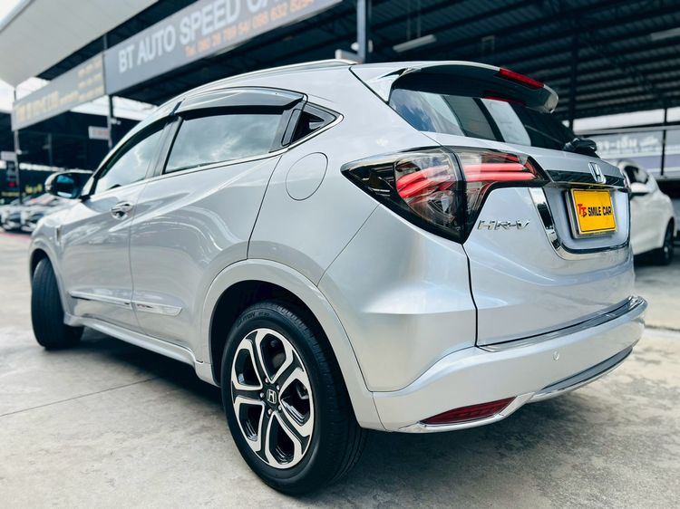 Honda HR-V 2015 1.8 EL Utility-car เบนซิน LPG เกียร์อัตโนมัติ บรอนซ์เงิน รูปที่ 4