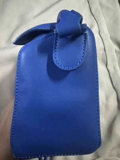 ส่งต่อ Loewe Small Puzzle Bag In Satin Calfskin Scuba Blue มือสอง รูปที่ 3