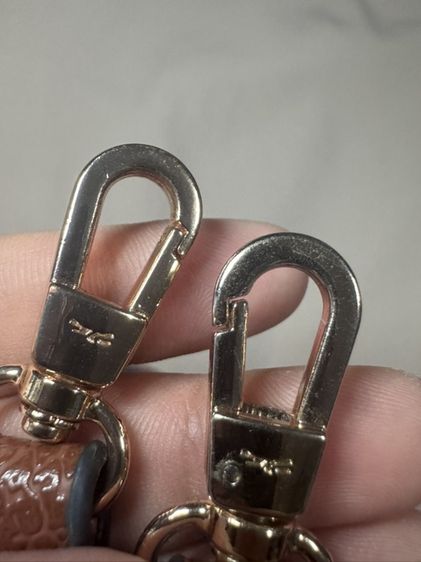 (แท้)ส่งต่อLongchamp Women's Mini handbag มือสอง รูปที่ 6