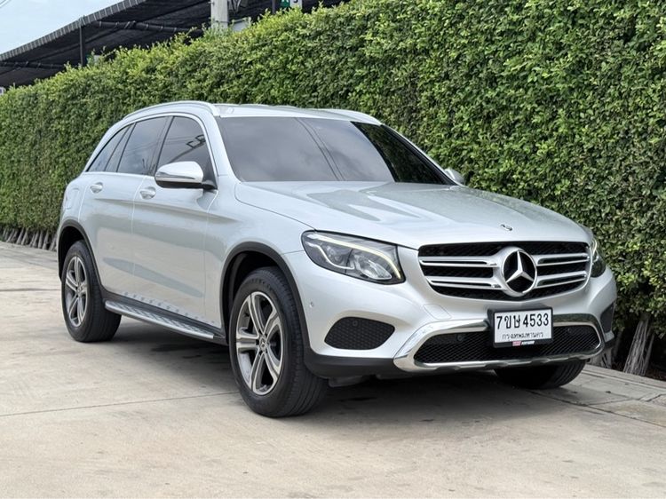 รถ Mercedes-Benz GLC-Class GLC220d สี เทา