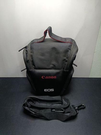 กระเป๋ากล้อง Canon EOS ทรงสามเหลี่ยม สีดำ มือสองสภาพดี