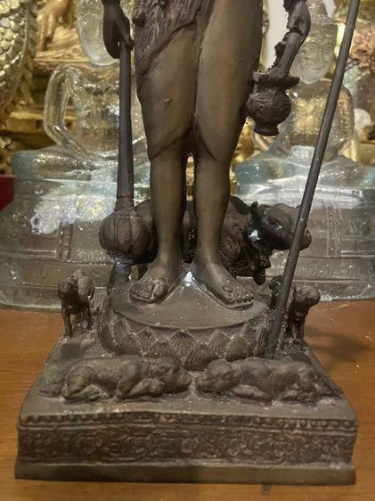 เทวรูปพระตรีมูรติ (3in1)บูชาหนึ่งเหมือนได้บูชามหาเทพทั้ง 3 พระองค์ เนื้อทองเหลืองเก่าโบราณ รูปที่ 4