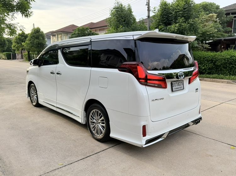 Toyota Alphard 2022 2.5 HV SR C-Package 4WD Van ไฮบริด ไม่ติดแก๊ส เกียร์อัตโนมัติ ขาว รูปที่ 4