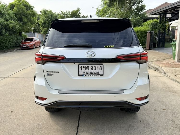 Toyota Fortuner 2020 2.4 Legender Black Top Utility-car ดีเซล ไม่ติดแก๊ส เกียร์อัตโนมัติ ขาว รูปที่ 2