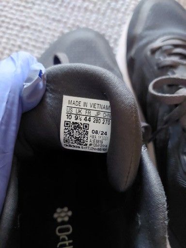 รองเท้าวิ่ง adidas รูปที่ 4