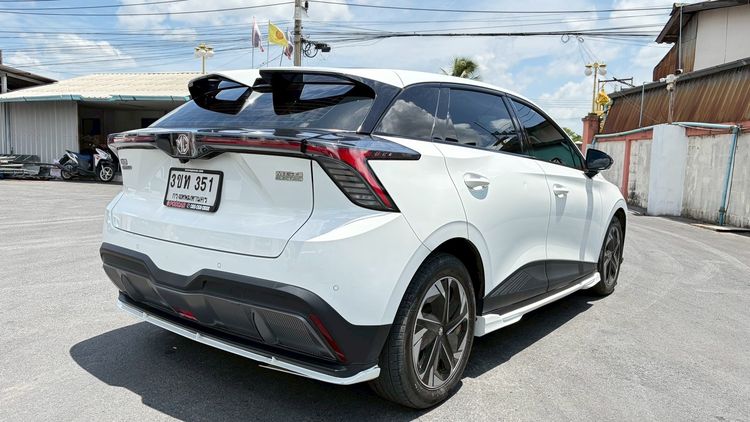 MG MG4 2022 Electric Sedan ไฟฟ้า ไม่ติดแก๊ส เกียร์อัตโนมัติ ขาว รูปที่ 3