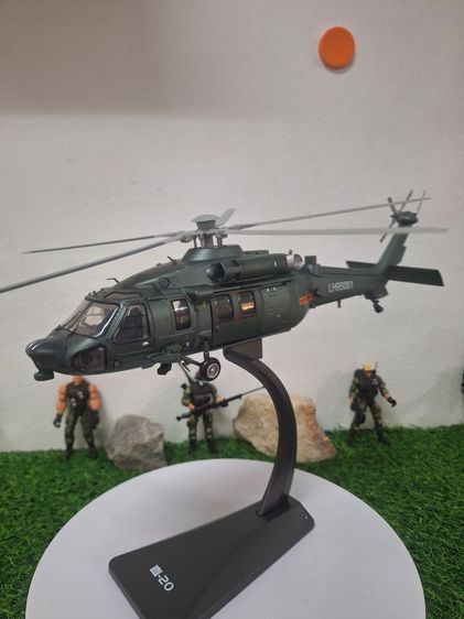 โมเดลเฮลิคอปเตอร์ Z-20 เป็นโลหะ ยาว 36 ซม. รูปที่ 8